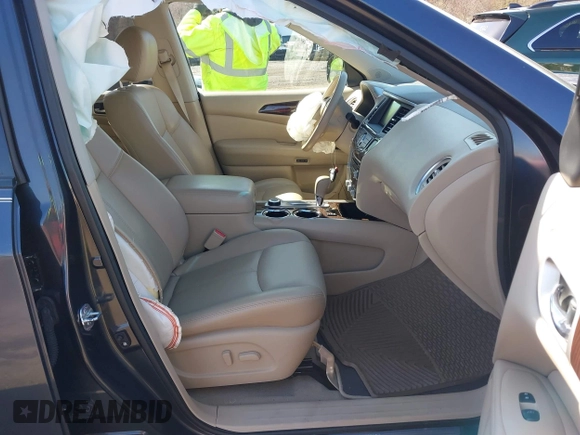 2014 Nissan Pathfinder SL z VIN 5N1AR2MM2EC701997, wystawiony jako IAAI lot #41984553 z przebiegiem 115 270 mil mil oraz . Historia ofert i sprzedaży dostępna na DreamBid. Obrazek 5.