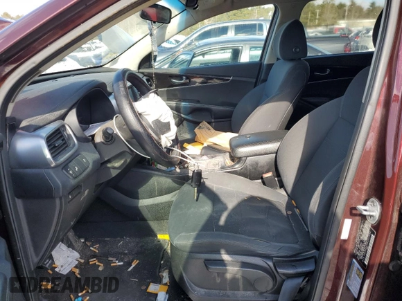 2019 Kia Sorento LX with VIN 5XYPGDA34KG545884, listed as a Copart auction lot 44415245 with 200,866 mi miles and Salvage Title. Bid and sale history available at carsss.com. Image 7.