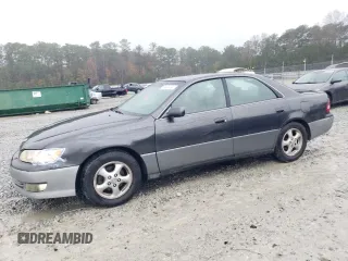 2001 Lexus ES 300 with VIN JT8BF28G410322418, listed as a Copart auction lot 84490494 with 276,058 mi miles and Clean Title. Bid and sale history available at carsss.com. Image 1.