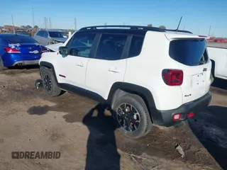 2023 Jeep Renegade Trailhawk with VIN ZACNJDC17PPP43822, listed as a IAAI auction lot 41081187 with 9,256 mi miles and . Bid and sale history available at DreamBid. Image 3.