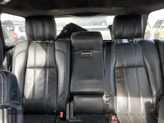 2015 Land Rover Range Rover Autobiography z VIN SALGV2TF7FA240203, wystawiony jako Copart lot #44545345 z przebiegiem 115 652 mil mil oraz Szkoda całkowita • Salvage title. Historia ofert i sprzedaży dostępna na DreamBid. Obrazek 10.