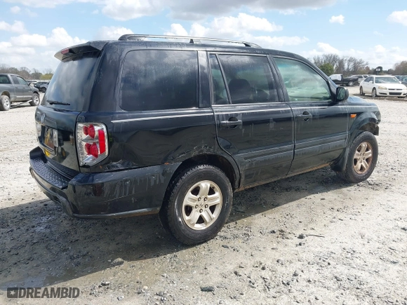 2008 Honda Pilot VP with VIN 5FNYF28288B028838, listed as a IAAI auction lot 41787258 with 142,957 mi miles. Bid and sale history available at carsss.com. Image 4.