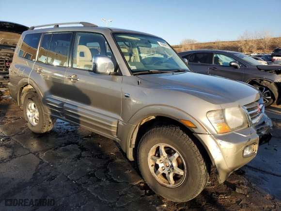 2001 Mitsubishi Montero LTD with VIN JA4MW51R41J037651, listed as a Copart auction lot 43964815 with 155578 miles and Clean Title. Bid and sale history available at carsss.com. Image 4.