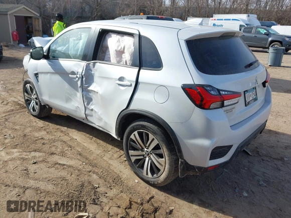 2022 Mitsubishi Outlander Sport ES with VIN JA4ARUAU8NU024656, listed as a IAAI auction lot 41772493 with 15 mi miles. Bid and sale history available at carsss.com. Image 3.