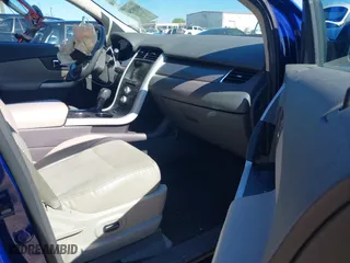 2014 Ford Edge SEL with VIN 2FMDK4JC7EBA50259, listed as a IAAI auction lot 41807565 with 101,629 mi miles. Bid and sale history available at carsss.com. Image 5.