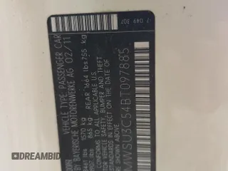 2011 MINI Hardtop z VIN WMWSU3C54BT097885, wystawiony jako Copart lot #55574545 z przebiegiem 133 527 mil mil oraz Szkoda całkowita • Salvage title. Historia ofert i sprzedaży dostępna na DreamBid. Obrazek 12.
