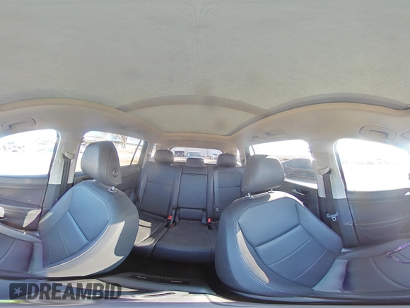 2019 Volkswagen Tiguan SE with VIN 3VV3B7AX3KM081508, listed as a Copart auction lot 52691945 with 32,089 mi miles and Salvage Title. Bid and sale history available at DreamBid. Image 15.