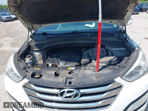2014 Hyundai Santa Fe with VIN 5XYZUDLB9EG156555, listed as a IAAI auction lot 42721070 with 349,412 mi miles and . Bid and sale history available at DreamBid. Image 10.