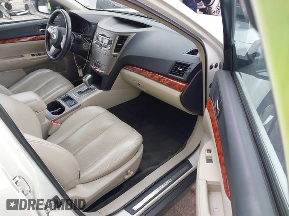 2011 Subaru Outback 3.6R Limited with VIN 4S4BRDJC7B2414801, listed as a IAAI auction lot 41722442 with 224,420 mi miles. Bid and sale history available at carsss.com. Image 5.
