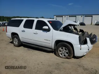 2011 GMC Yukon XL SLE with VIN 1GKS1HE0XBR268828, listed as a Copart auction lot 72598254 with Not Provided miles and Salvage Title. Bid and sale history available at carsss.com. Image 4.