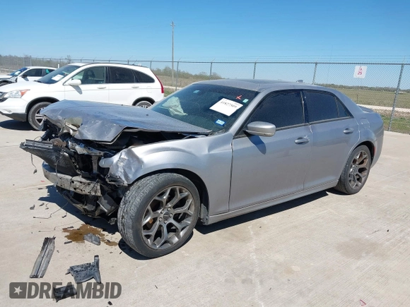 2018 Chrysler 300 with VIN 2C3CCABG2JH245095, listed as a IAAI auction lot 41827509 with 156,617 mi miles. Bid and sale history available at carsss.com. Image 17.
