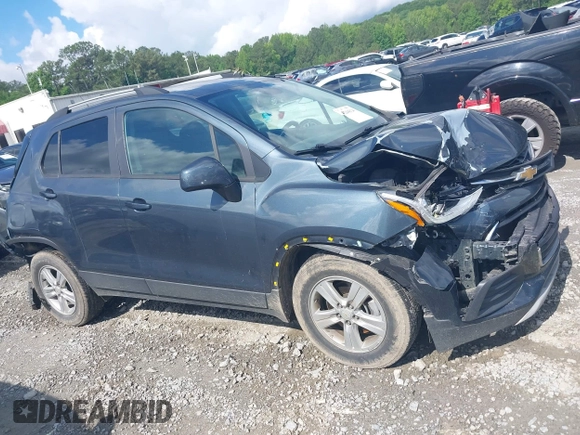 2021 Chevrolet Trax LT with VIN KL7CJLSB7MB325696, listed as a IAAI auction lot 42244114 with Not provided miles and . Bid and sale history available at DreamBid. Image 13.