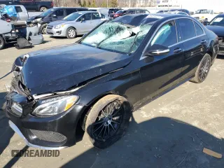 2015 Mercedes-Benz C-Class C 400 with VIN 55SWF6GB9FU024499, listed as a Copart auction lot 86056314 with 62,347 mi miles and Salvage Title. Bid and sale history available at carsss.com. Image 1.