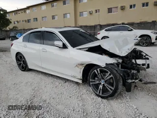 2022 BMW 3 Series 330i with VIN 3MW5R1J02N8C36224, listed as a Copart auction lot 50513865 with 22,084 mi miles and Non Repairable. Bid and sale history available at carsss.com. Image 4.