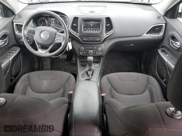 2019 Jeep Cherokee Latitude with VIN 1C4PJLCB9KD412004, listed as a Copart auction lot 61642015 with 121,336 mi miles and Salvage title. Bid and sale history available at DreamBid. Image 8.