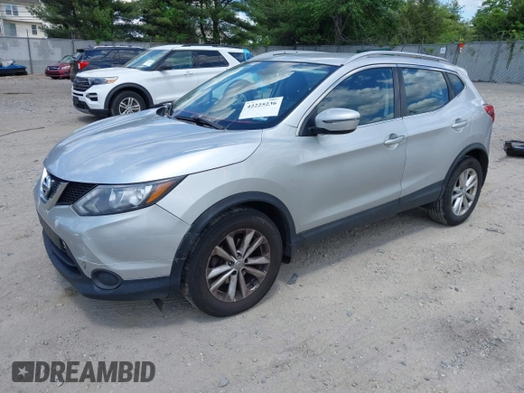 2017 Nissan Rogue SL with VIN JN1BJ1CR4HW119221, listed as a IAAI auction lot 42225236 with 172,171 mi miles and . Bid and sale history available at DreamBid. Image 18.