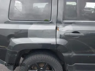 2011 Jeep Patriot Latitude with VIN 1J4NT1GA6BD114558, listed as a IAAI auction lot 41480698 with 199,006 mi miles and . Bid and sale history available at DreamBid. Image 18.