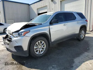 2020 Chevrolet Traverse LS with VIN 1GNERFKW8LJ293684, listed as a Copart auction lot 45032505 with 111,490 mi miles and Salvage Title. Bid and sale history available at carsss.com. Image 1.