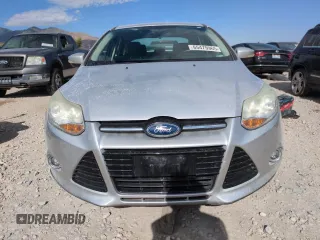 2012 Ford Focus SE with VIN 1FAHP3F25CL329102, listed as a Copart auction lot 65479965 with 83,774 mi miles and Clean title. Bid and sale history available at DreamBid. Image 5.