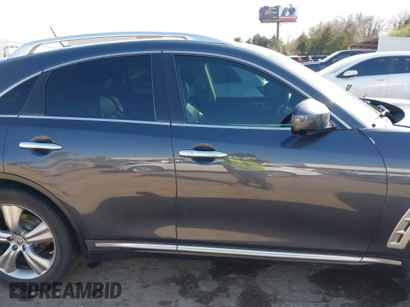 2009 Infiniti FX with VIN JNRAS18U19M100853, listed as a IAAI auction lot 38981593 with 204,236 mi miles and . Bid and sale history available at DreamBid. Image 13.