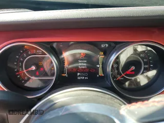2021 Jeep Wrangler Unlimited Rubicon with VIN 1C4HJXFN0MW657623, listed as a Copart auction lot 46234085 with 32,709 mi miles and Salvage Title. Bid and sale history available at DreamBid. Image 9.