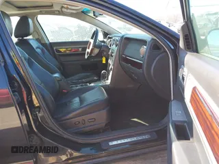 2009 Lincoln MKZ with VIN 3LNHM26T09R610123, listed as a IAAI auction lot 41679685 with 192,466 mi miles and . Bid and sale history available at DreamBid. Image 5.