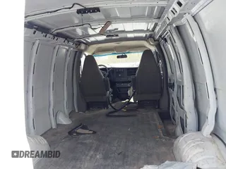 2018 Chevrolet Express Cargo Van with VIN 1GCWGAFP3J1270397, listed as a IAAI auction lot 41935825 with 1 mi miles. Bid and sale history available at carsss.com. Image 8.