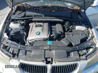 2006 BMW 3 Series 330xi with VIN WBAVD33566KV63437, listed as a IAAI auction lot 41378595 with 169,691 mi miles. Bid and sale history available at carsss.com. Image 10.