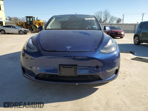 2024 Tesla Model Y with VIN 7SAYGDED8RF132720, listed as a Copart auction lot 45631755 with Not Provided miles and Salvage Title. Bid and sale history available at DreamBid. Image 5.