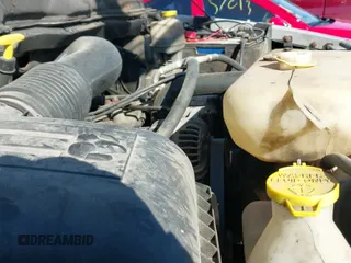 2003 Dodge 1500 ST с VIN 1D7HU18Z83S183372, выставлен на аукционе IAAI как лот 41617973 с пробегом 118 632 миль миль и . История ставок и продаж доступна на DreamBid. Изображение 14.