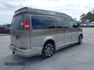 2017 GMC Savana Cargo Van with VIN 1GTW7AFG8H1120201, listed as a IAAI auction lot 41596866 with 1 mi miles. Bid and sale history available at carsss.com. Image 4.