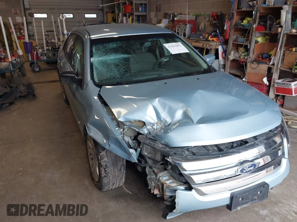 2010 Ford Fusion Hybrid z VIN 3FADP0L34AR276532, wystawiony jako IAAI lot #41491883 z przebiegiem 159 076 mil mil oraz . Historia ofert i sprzedaży dostępna na DreamBid. Obrazek 1.