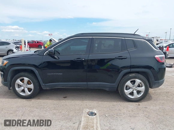 2018 Jeep Compass Latitude with VIN 3C4NJCBB6JT108842, listed as a IAAI auction lot 42221324 with 112,046 mi miles and . Bid and sale history available at DreamBid. Image 14.