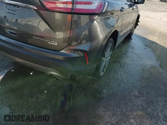 2019 Ford Edge Titanium z VIN 2FMPK3K96KBC31844, wystawiony jako Copart lot #85897344 z przebiegiem 59 421 mil mil oraz Szkoda całkowita • Salvage title. Historia ofert i sprzedaży dostępna na DreamBid. Obrazek 14.
