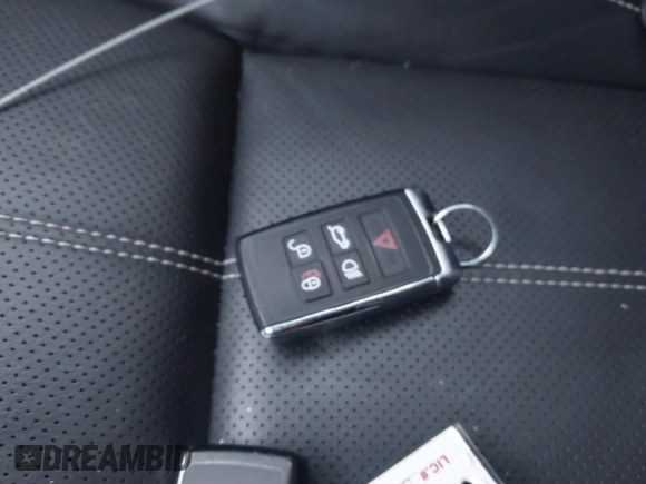 2021 Land Rover Range Rover Velar with VIN SALYT2EX5MA321200, listed as a IAAI auction lot 41760277 with 46,599 mi miles and . Bid and sale history available at DreamBid. Image 11.