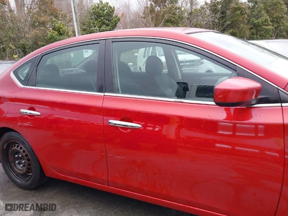 2014 Nissan Sentra SR with VIN 3N1AB7AP0EL647157, listed as a IAAI auction lot 41815415 with 102,851 mi miles. Bid and sale history available at carsss.com. Image 13.