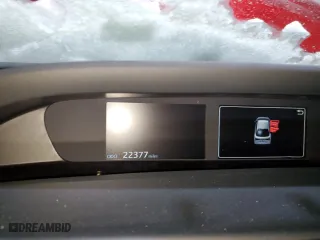 2022 Toyota Prius LE with VIN JTDL9MFU6N3040772, listed as a Copart auction lot 84241014 with 22,377 mi miles and Salvage Title. Bid and sale history available at carsss.com. Image 9.