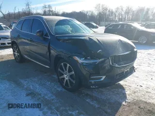 2018 Volvo XC60 Inscription with VIN LYVA22RL1JB083580, listed as a IAAI auction lot 41397224 with 110,608 mi miles. Bid and sale history available at carsss.com. Image 1.