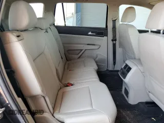 2019 Volkswagen Atlas SE с VIN 1V2LR2CAXKC514103, выставлен на аукционе Copart как лот 62536415 с пробегом 56 586 миль миль и Списание • Salvage title. История ставок и продаж доступна на DreamBid. Изображение 10.