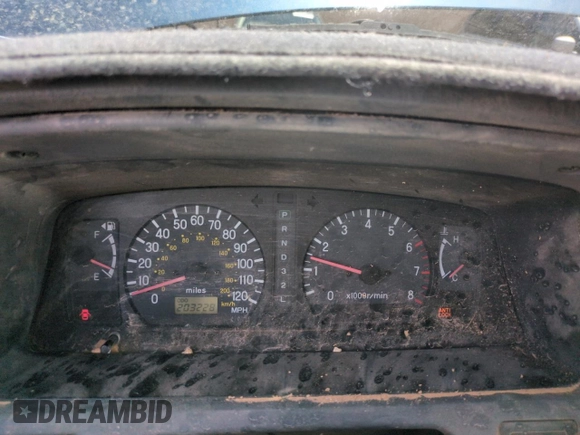 2001 Mitsubishi Montero ES z VIN JA4MT21H81P001568, wystawiony jako Copart lot #57666105 z przebiegiem 203 228 mil mil oraz Szkoda całkowita • Salvage title. Historia ofert i sprzedaży dostępna na DreamBid. Obrazek 9.