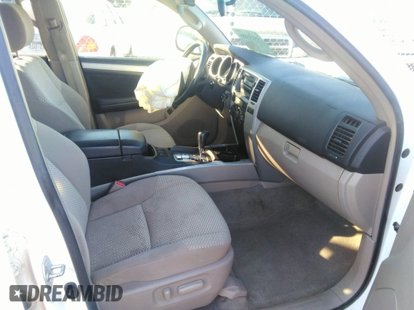 2007 Toyota 4Runner SR5 with VIN JTEZU14R178083911, listed as a IAAI auction lot 35155889 with 271,415 mi miles. Bid and sale history available at carsss.com. Image 5.