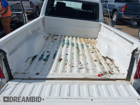 2011 Ford Ranger XL with VIN 1FTKR1ED7BPA18523, listed as a IAAI auction lot 41386462 with 90,379 mi miles. Bid and sale history available at carsss.com. Image 16.