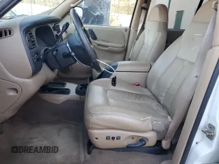 1998 Dodge Durango z VIN 1B4HS28Y6WF213556, wystawiony jako Copart lot #78912214 z przebiegiem 50 466 mil mil oraz Nie do naprawy. Historia ofert i sprzedaży dostępna na DreamBid. Obrazek 7.