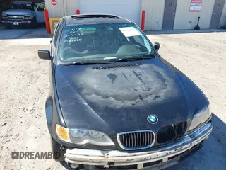 2002 BMW 3 Series 330i with VIN WBAEV53442KM20285, listed as a IAAI auction lot 41513330 with 239,374 mi miles and . Bid and sale history available at DreamBid. Image 6.