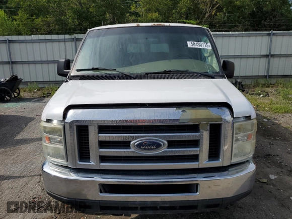2008 Ford Econoline Passenger XL z VIN 1FBNE31L28DA77334, wystawiony jako Copart lot #58490715 z przebiegiem 193 266 mil mil oraz Szkoda całkowita • Salvage title. Historia ofert i sprzedaży dostępna na DreamBid. Obrazek 5.