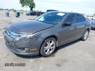 2011 Ford Fusion SE with VIN 3FAHP0HA9BR113630, listed as a IAAI auction lot 42024520 with 126,174 mi miles. Bid and sale history available at carsss.com. Image 2.
