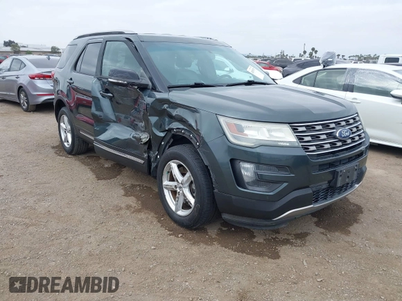 2016 Ford Explorer XLT with VIN 1FM5K7D86GGA07654, listed as a IAAI auction lot 42093797 with 138,097 mi miles. Bid and sale history available at carsss.com. Image 1.