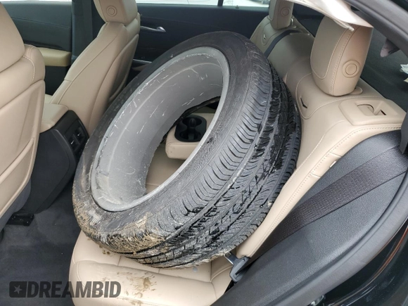 2024 Cadillac XT4 FWD Premium Luxury z VIN 1GYFZCR44RF241880, wystawiony jako Copart lot #44975635 z przebiegiem 2 385 mil mil oraz Szkoda całkowita • Salvage title. Historia ofert i sprzedaży dostępna na DreamBid. Obrazek 13.