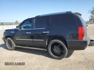 2008 Cadillac Escalade z VIN 1GYFK63808R180204, wystawiony jako Copart lot #55704295 z przebiegiem 156 101 mil mil oraz Szkoda całkowita • Salvage title. Historia ofert i sprzedaży dostępna na DreamBid. Obrazek 2.