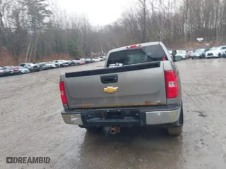2012 Chevrolet Silverado 1500 LT with VIN 1GCRKSE74CZ206988, listed as a IAAI auction lot 41817685 with 171,829 mi miles. Bid and sale history available at carsss.com. Image 16.